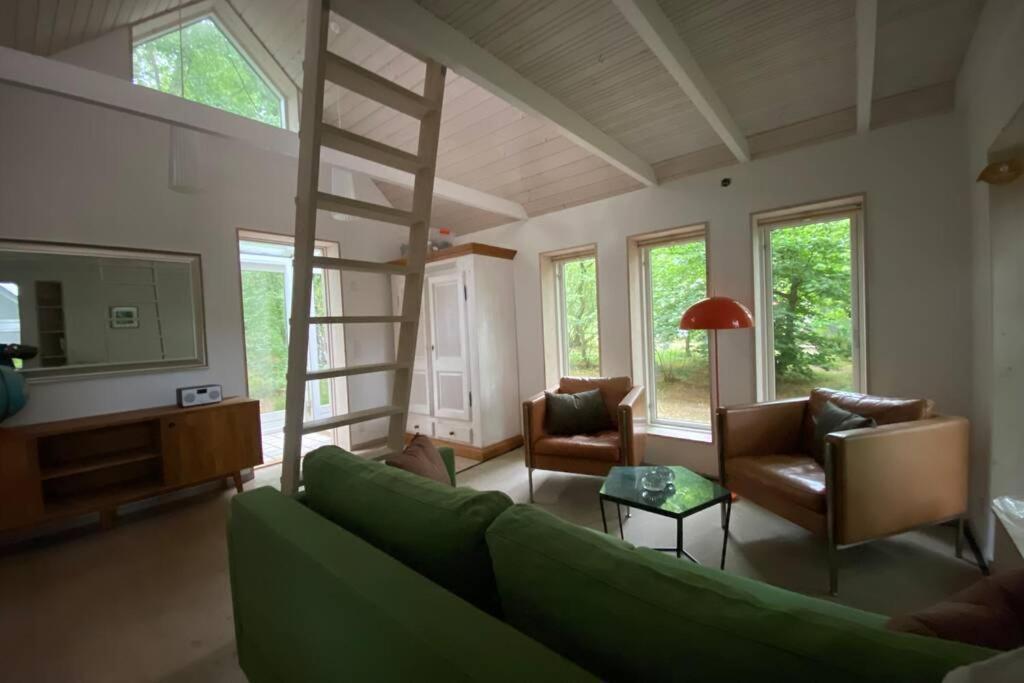 Oak Cottage Near Ronne & Beach Zewnętrze zdjęcie
